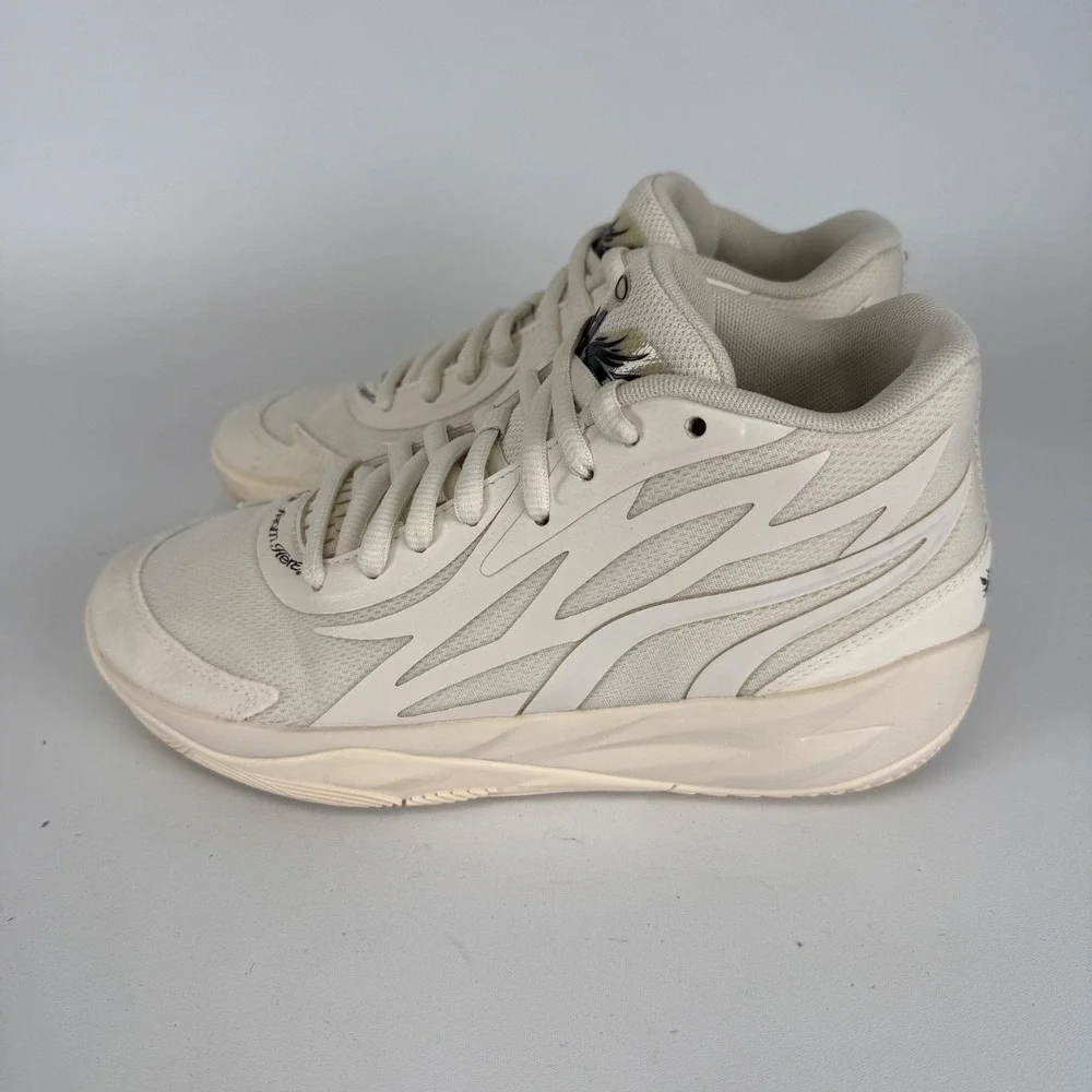 Men's Puma LaMelo Ball MB.02 Basketball Shoes Whispers Size 5.5 378361-01